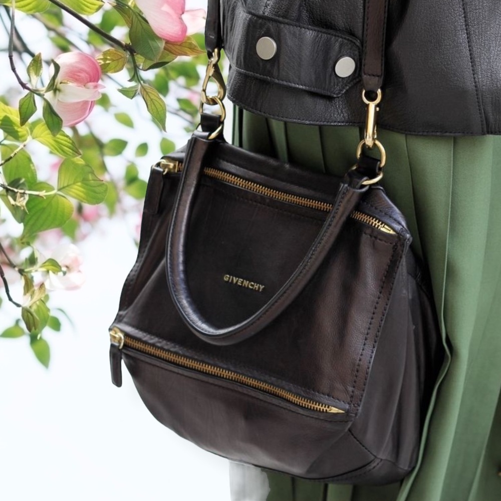 GIVENCHY Pandora Bag Distressed Leather Large - Picture 1 of 11